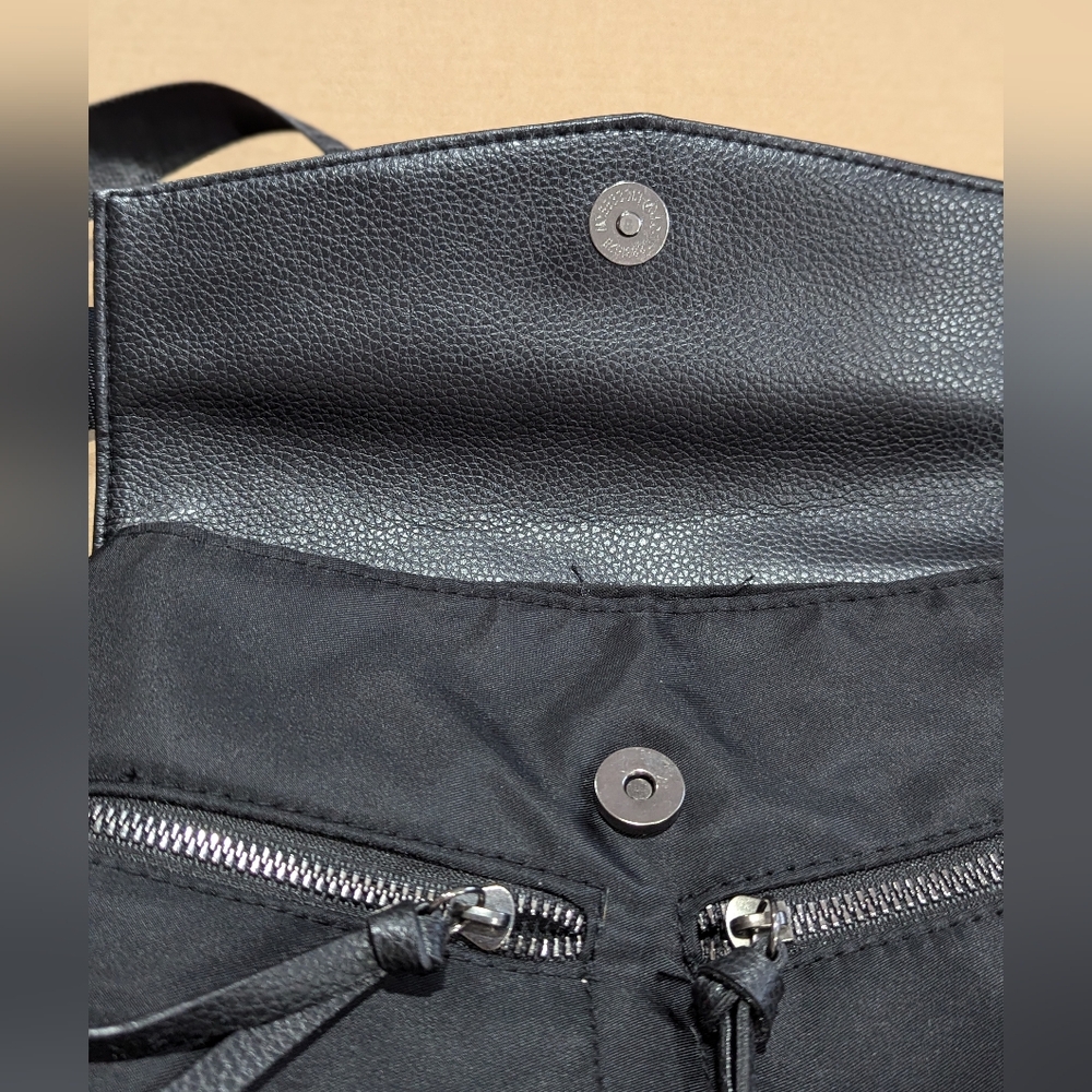 Botkier New York Black Backpack NWOT - Picture 6 of 9
